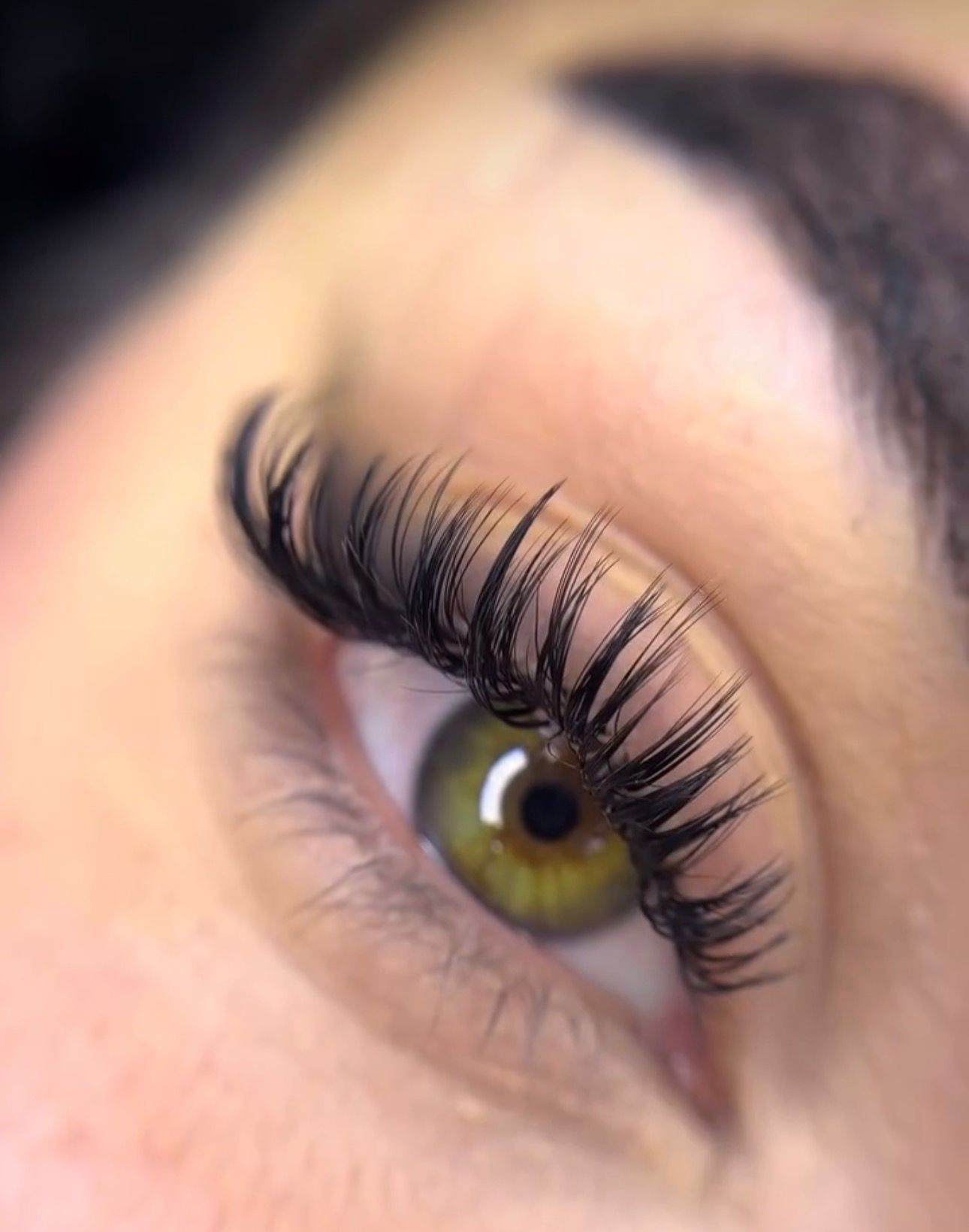 Spiky Wet Look — LashMash Beauty
